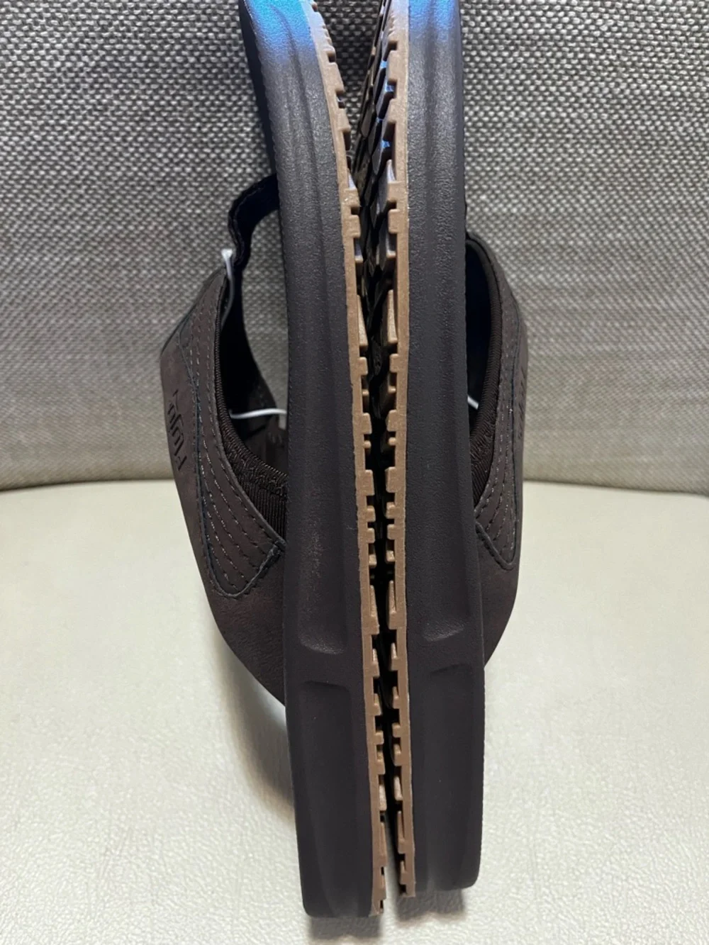 Flojos Brown Men's Cushioned Flip Flops Size 9